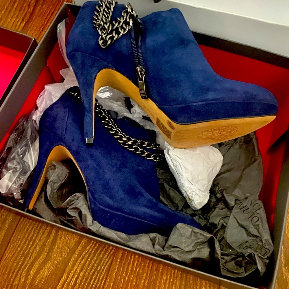Vince Camuto! Ankle boots Size 7 brand new! - Picture 5 of 5